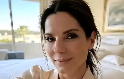 Cum și-a schimbat Sandra Bullock viața după moartea iubitului ei, Bryan Randall. Au trecut aproape trei ani de la dispariția fotografului