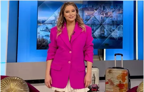 Laura Cosoi, primele imagini cu burtica după anunțul celei de-a cincea sarcini: „Mă simt ca la prima experiență”