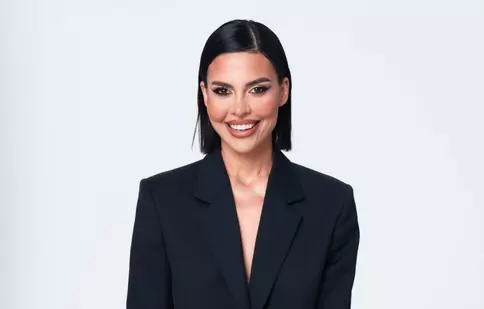 Andreea Popescu vinde obiecte personale pe internet după divorțul de Rareș Cojoc. Ce prețuri au produsele: „Trebuie să lași trecutul să plece!”