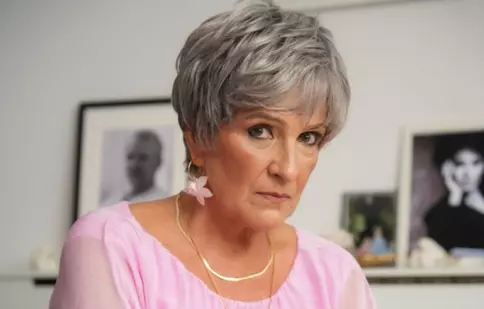 Ana, Mi-ai fost scrisă în ADN, rezumatul episodului din 2 aprilie. Constance a făcut un anunț care a lăsat familia în lacrimi