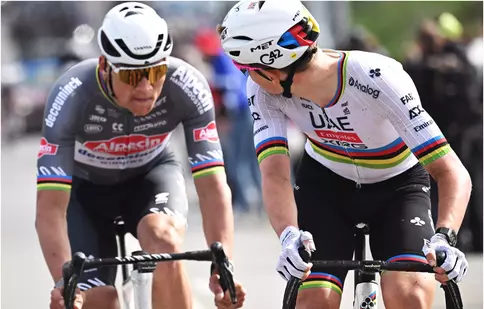 Cine transmite Paris-Roubaix 2026. Programul ediției 123 și favoriții