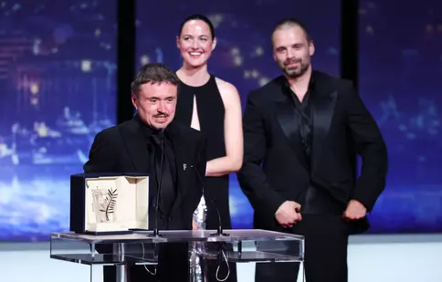Cristian Mungiu a scris din nou istorie la Cannes! Discursul puternic de pe scenă după câștigarea Palme d'Or 2026