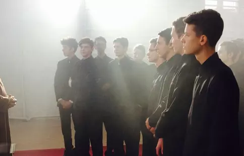 „Un pas în urma serafimilor” și alte trei pelicule românești de succes ajung pe streaming. Unde le poți vedea de la 1 mai