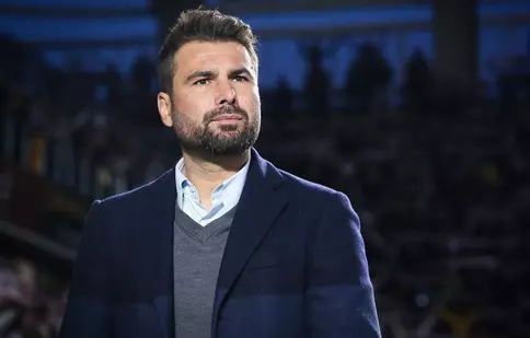 Imagini de colecție: Adrian Mutu, alături de actuala și fosta soție la petrecerea fiicei sale de 20 de ani