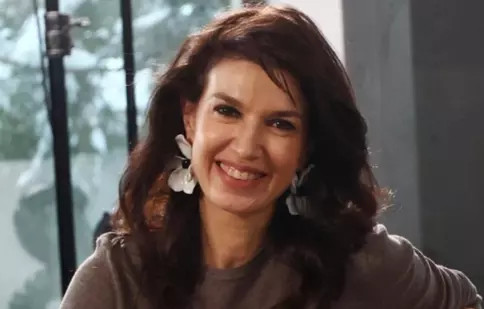 Alina Chivulescu împlinește 53 de ani. Imagini rare cu actrița la 30 de ani și în 2014, înainte de rolul din „Ana, mi-ai fost scrisă în ADN”