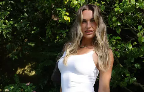 Imagini incendiare cu Arina Sabalenka în Mykonos! Cum se reface numărul 1 mondial pe insula milionarilor