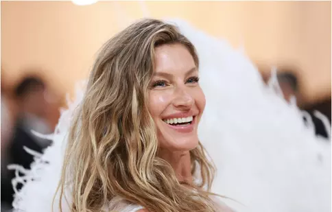 Gisele Bündchen, imagini spectaculoase în costum de baie la 46 de ani! Cum a marcat supermodelul aniversarea