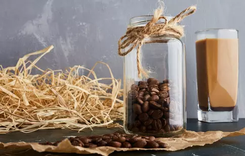 Cum depozitezi corect cafeaua pentru a păstra prospețimea