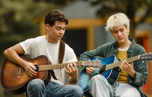 „Camp Rock 3” s-a lansat oficial pe Disney+! Cine sunt tinerii care le calcă pe urme lui Demi Lovato și Joe Jonas