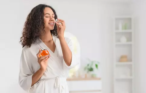 Top 7 parfumuri fresh pentru femei: arome curate, energizante și ușor de purtat zilnic