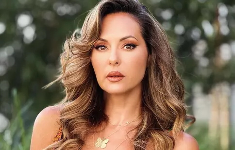 Eda Marcus, despre vara perfectă: „Mai puțină grabă, mai multă viață”. Cum își petrece vacanțele prezentatoarea TVR. EXCLUSIV