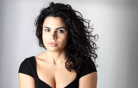 Cine este Alina Șerban: Totul despre actrița și regizoarea decorată de președinte care a ajuns pe covorul roșu la Veneția