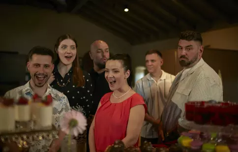 „Teambuilding 2” revine: Gașca lui Horia pleacă într-o nouă aventură corporatistă în Republica Moldova