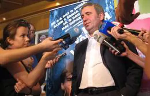 Hagi i-a vizitat pe concurenţii X Factor