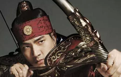 Legendele palatului: prinţul Ju-mong