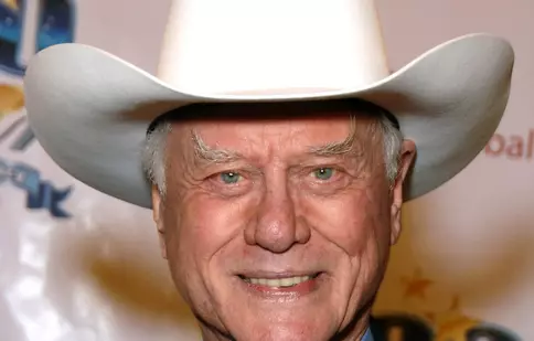 Tribut Larry Hagman: actorul va avea propria marcă de whisky