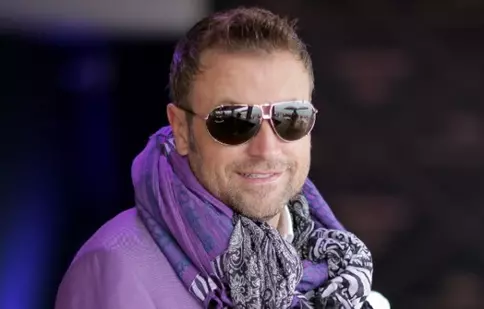 Cătălin Botezatu e model în finala Next Top Model