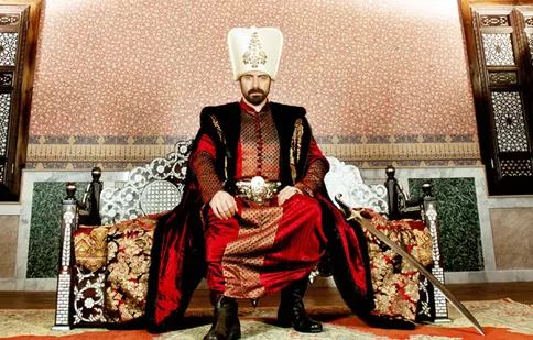 “Suleyman Magnificul – Sub domnia iubirii” își schimbă ziua de difuzare