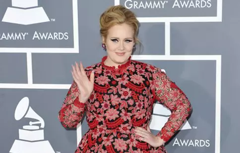 Adele vrea să-şi facă debutul pe marele ecran