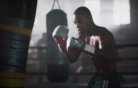 Boxând cu umbra