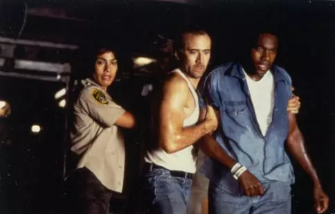 Recomandarea TVmania pentru seara de marți, 13 februarie: „Avionul condamnaţilor”, cu Nicolas Cage
