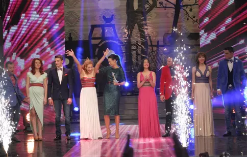 Iuliana Tudor şi Mircea Radu au tras lozul câştigător în finala “Mi-s de la ţară”