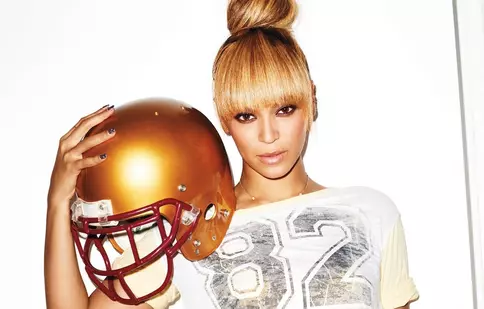 Beyoncé dezvăluie motivele pentru care şi-a lansat albumul în secret
