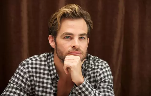 Chris Pine a fost prins conducând în stare de ebrietate