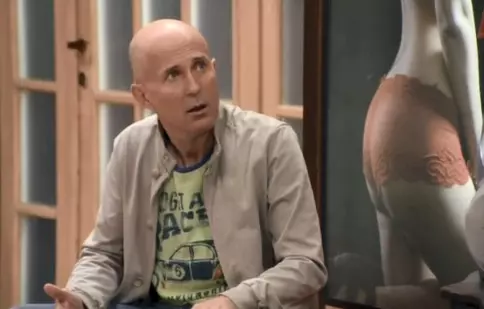 Mugur Mihăescu, invitat special în ultimul episod “Fetele lu’ Dom’ Profesor”