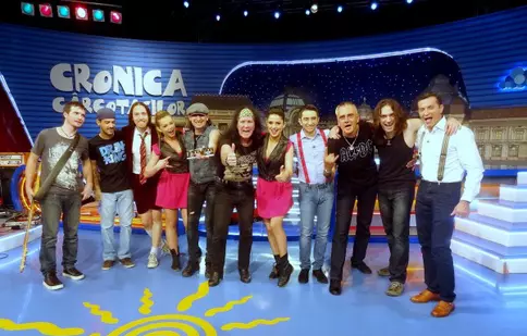 Dave Evans cântă diseară la „Cronica Cârcotaşilor”