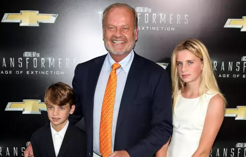 Kelsey Grammer („Cheers”, „Frasier”), tată pentru a șasea oară