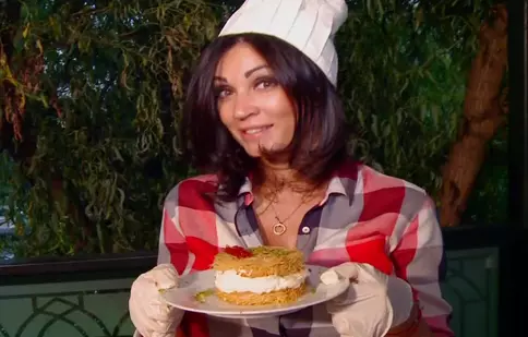 Nicoleta Luciu gătește arăbeşte și dansează din buric la „Cireaşa de pe tort”