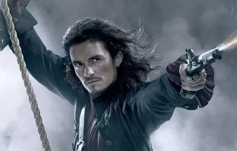 Orlando Bloom negociază revenirea în „Piraţii din Caraibe”