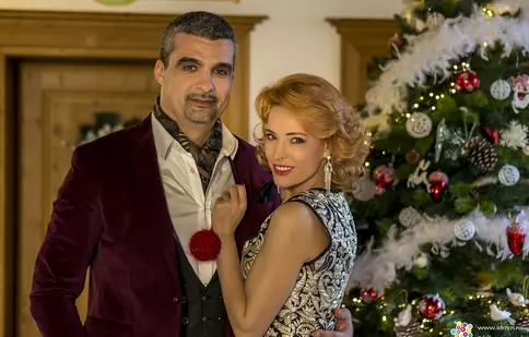 Cum o cucereşte Aurelian Temişan pe Monica Davidescu după 20 de ani de când a cunoscut-o