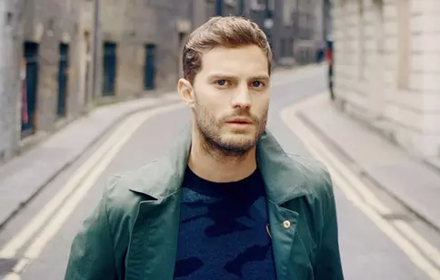 Jamie Dornan a devenit din nou tată