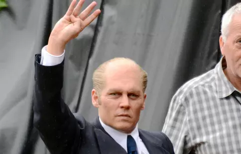 Până la „Pirații din Caraibe 5”, îl vom vedea pe Johnny Depp în „Black Mass”