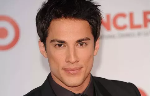 Încă un actor părăsește „Jurnalele vampirilor”