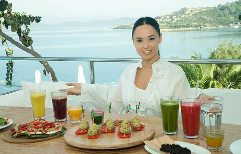Mirela Vaşadi o are ca invitată, astăzi, la „Atelierul vieţii” pe Andreea Marin