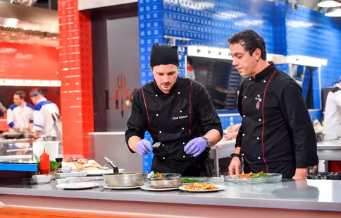 FOTO: Finala ”Hell’s Kitchen – Iadul bucătarilor” aduce o cerere în căsătorie