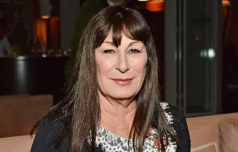 Anjelica Huston, într-un serial de la Amazon
