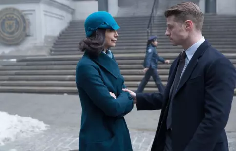 Actorii Morena Baccarin şi Ben McKenzie sunt un cuplu!