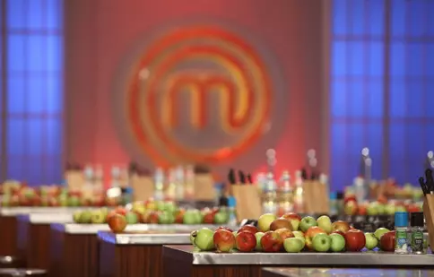 Mărul fermecat ajunge în bucătăria “MasterChef”