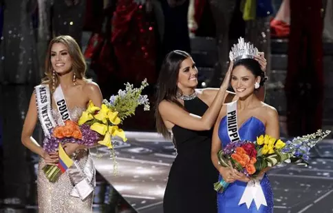 Gafă la Miss Univers 2015: A fost anunțat greşit numele câştigătoarei