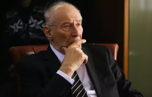 Victor Rebengiuc, urmărit de un mare regret. Mama sa a refuzat să-l vadă jucând pe scena teatrului: „Nici într-o piesă nu voia să ma vadă murind”