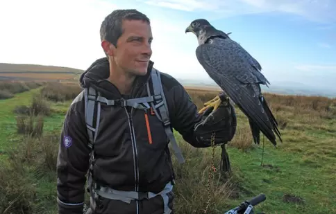 “Aventuri în Marea Britanie cu Bear Grylls” se vede la BBC Earth