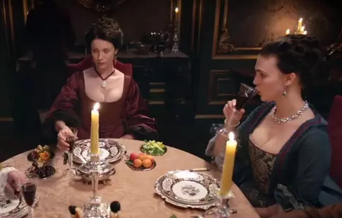Sezonul 2 din „Străina” / „Outlander” va începe pe 9 aprilie 2016