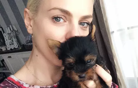 Jojo are un nou motiv de răsfăț acasă, pe Posh