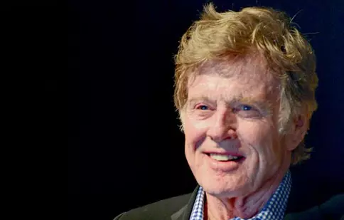 Robert Redford se apucă de cântat, la 79 de ani