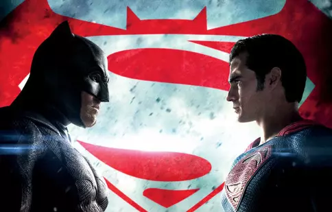 „Batman vs Superman: Zorii dreptăţii” are şi versiune dublată