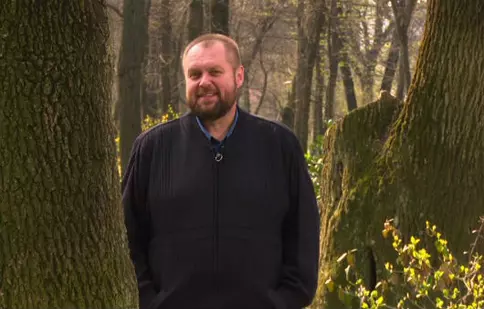 Oameni unici, într-o ediţie unică “Exclusiv în România”